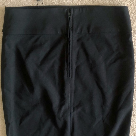 DYNAMITE pencil skirt in jet black. Size XSmall. - Picture 4 of 6